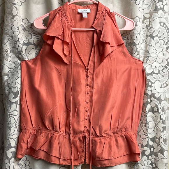 LOFT Tops - LOFT Ann Taylor Coral Ruffled Buttoned Blouse 100% Silk